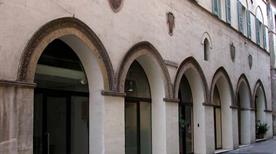 Palazzo Cresci Antiqui - >Ancona