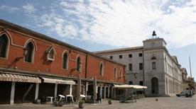 Palazzo Granaio - >Sottomarina