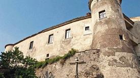 Castello Caracciolo - >Casalbore