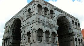 Arco di Giano - >Roma