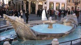 Fontana della Barcaccia - >Roma