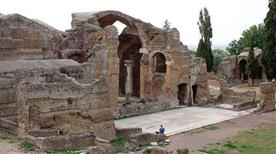 Villa Adriana: Grandi Terme - >Tivoli