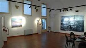 Galleria Forni - >Bologne