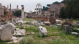 Basilica Iulia - >Roma