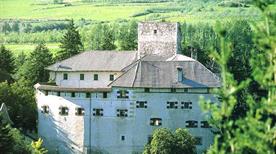 Castello di Castelfondo - >Borgo d'Anaunia