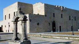 Castello Baronale - >Collepasso