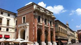 Loggia del Capitaniato - >Vicenza