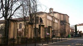 Chiostro di Santa Maria alle Cacce - >Pavia