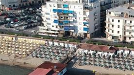 Aloha Beach - >Follonica