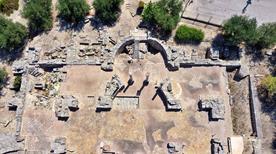 Anfiteatro Romano - >Canosa di Puglia