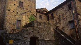 Case Torre di Ponticello - >Filattiera