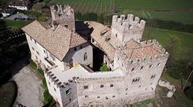 Castello Freundestein - >Appiano sulla strada del vino