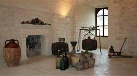 Museo del Vino  - >Parabita