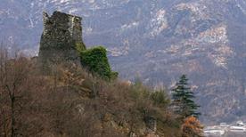 Rocca di Vogogna ruderi - >Vogogna