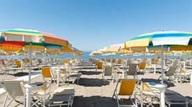 Bagno Lunezia - >Marina di Carrara