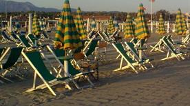 Bagno Marcella - >Viareggio