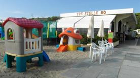 Bagno Tre Stelle 80 - >Pinarella