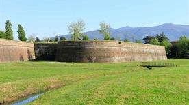 Baluardo San Paolino - >Lucques