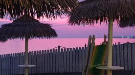 Be Bop a Lula Beach - >Ladispoli