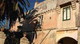 Castello Petraroli - >Melendugno