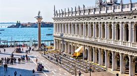 Biblioteca Nazionale Marciana - >Venecia