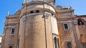 Santa Maria della Steccata - >Parme