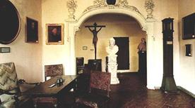 Museo Muratoriano - >Modena