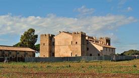 Castello dei Monteroni - >Ladispoli