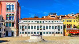 Campo San Polo  - >Venecia