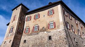 Castel Thun - >Vigo di Ton