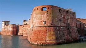 Castello Mediceo - >Livourne