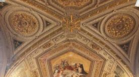 Musei Vaticani: Gallerie dei Candelabri, Arazzi e Carte Geografiche - >Roma