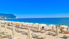 Centro Vacanze on The Beach  - >Marcelli