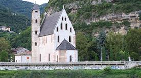 Chiesa di Sant'Apollinare - >Trento