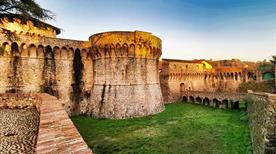 Cittadella Firmafede - >Sarzana