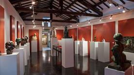 Civico Museo d'Arte Contemporanea - >Milan
