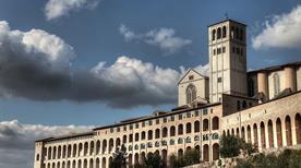 Complesso Monumentale di San Francesco - >Spoleto