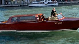 Consorzio Motoscafi Venezia, servizio taxi - >Venecia