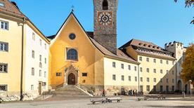 Convento delle Orsoline - >Brunico