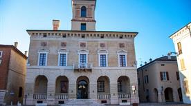 Palazzo Ducale - >Sabbioneta