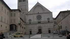 Museo della Cattedrale e cripta di S. Rufino - >Assisi