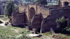 Villa Adriana: Tre Esedre - >Tivoli