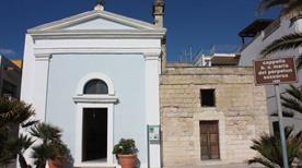 Chiesa della Madonna del Perpetuo Soccorso - >Porto Cesareo