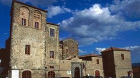 Castello di Terrarossa - >Licciana Nardi