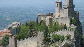 Castello di San Marino - >San Marino