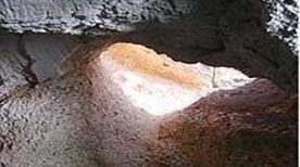Grotta dei Pomodori - >Vieste