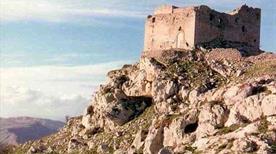 Torre Castellazzo - >Camastra