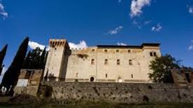 Castello Pieve del Vescovo - >Corciano