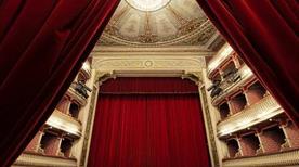 Museo del Teatro G. Borgatti - >Cento