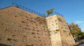 Rocca Capo d'Atri resti - >Atri